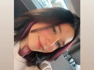Camiicherry profile