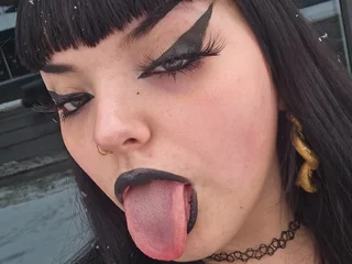 DaniValentine25 profile