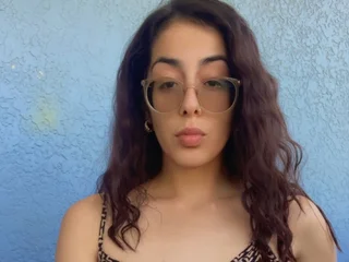 EmilyPerezXO profile