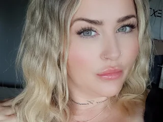 Evie_Love