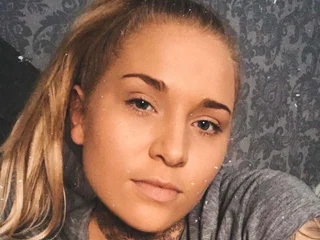 GreenEyesBlondeyUK profile