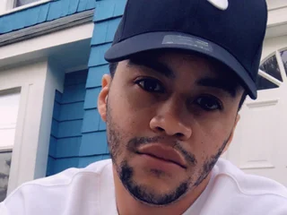 HeKindaHandsome profile