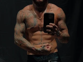 HerSinisterWeakness profile