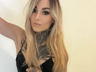 Kim_equinoxx profile