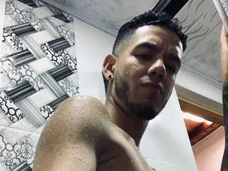 LIIAAMHOT profile