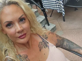 Lusciousloretta_xx