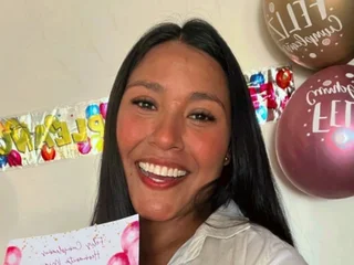 NickiNicki profile