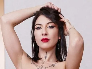 SageLuxxe profile