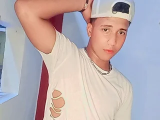 Santiago_scar profile