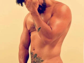 Valentino_X profile