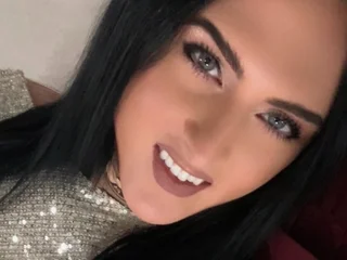 Xlayy profile