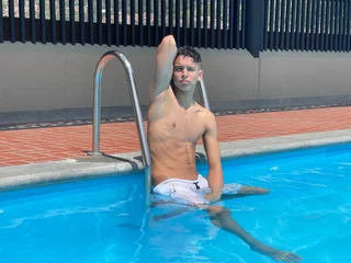 axel_tonny profile