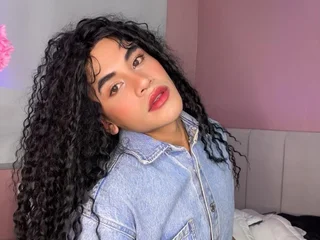 hannielvega profile