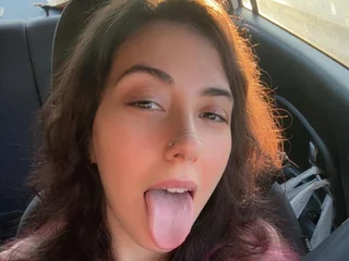 AnnaCherryLIVE profile