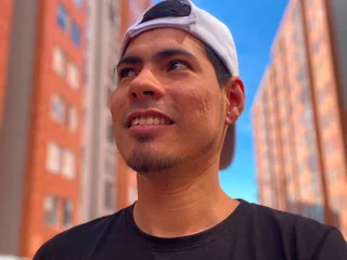 Aron_Drake profile