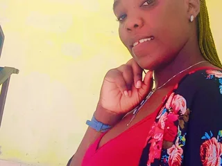 CURVYVIXENKIRLS profile