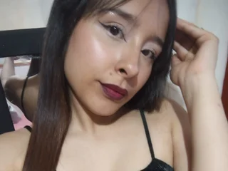 Camila_Ruiz18 profile