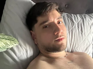 Chriis_bell18 profile