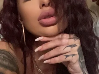 Ciaraandbenzo profile