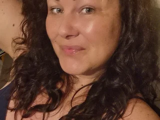 CurvyShyShonna profile