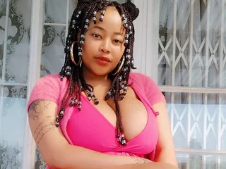 EXCLUSIVEBOOBIES