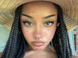 EmilyEcchii profile