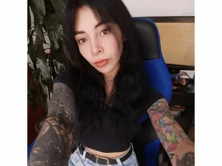 Hiyaka_sudere profile