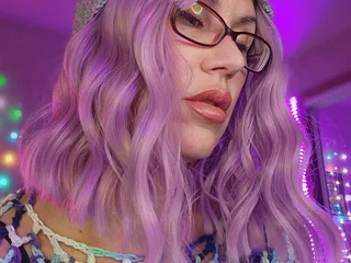 ItsEmmaFrost profile