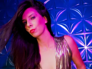 JuliaCenelli profile