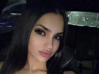 KarelyLou profile