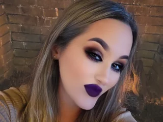 Kristinhayes profile