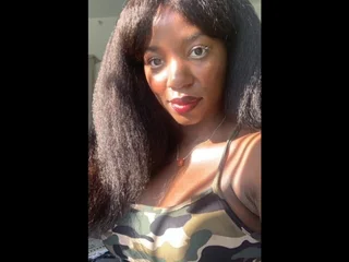 Lanaluxxe44 profile