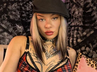 LizzieRascalli profile