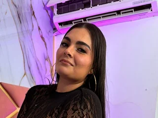 MaddyyCruz profile
