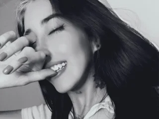 MissLisandra profile