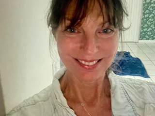 MsClaireKross profile