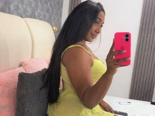 NaiomiRoss profile