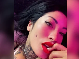 Natasha_boobs profile