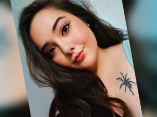NinaNola