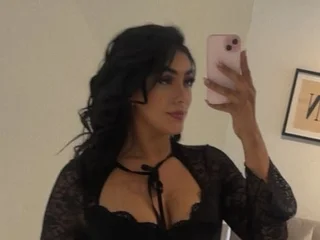 Saray_Collinss profile