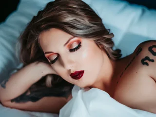 SavannahViolet profile