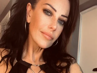 SensationalMya77 profile