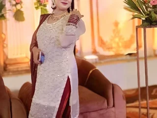 Sexy_Richa profile