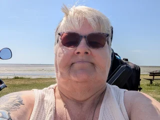 StrongCurvylady