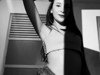 SweetieeFoxx profile