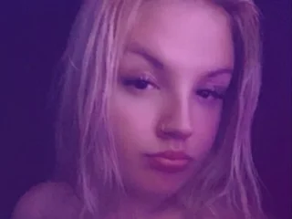 TheBigBlondeQueen profile