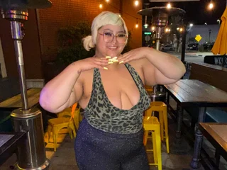 ThickAsianMami profile