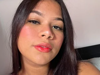 Titty_Moon profile