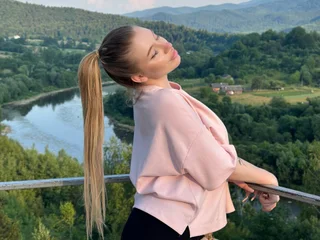 VelloraHaze profile