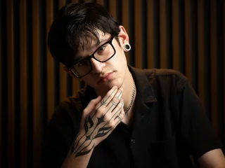 VelvetEros profile